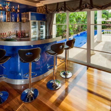 Restaurant Decor