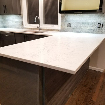 Bloomfield Modern Kitchen EuroStyle