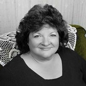 Deborah Petty's photo