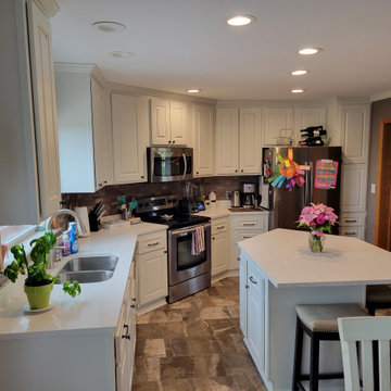 Traditional Kitchen Remodel in Kitchen Solvers Classic Collection Cabinets