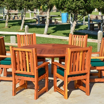 Lisa's Retro Outdoor Patio Table