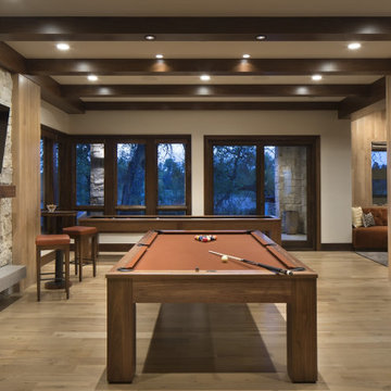 Greenwood Preserve: Family Room