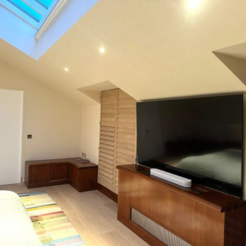 Notting Hill Master Bedroom/ Dressing Room Wallpaper