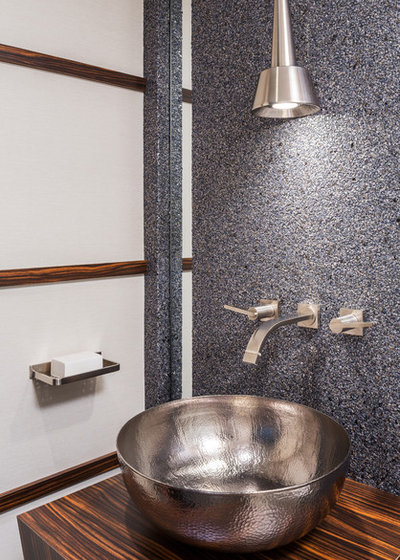 Contemporary Bathroom by Toronto Interior Design Group | Yanic Simard