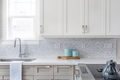 Example of a trendy kitchen design in Vancouver