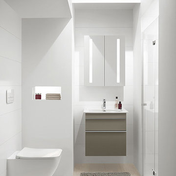 Premium Venticello cloakroom with smart furniture and mirrors
