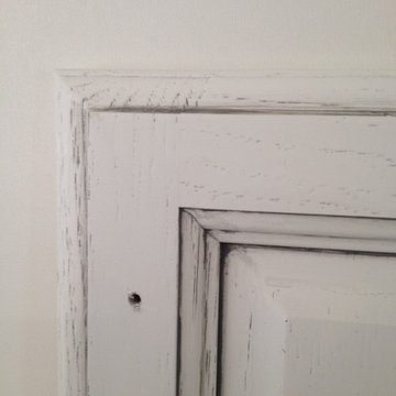 Sara's Contemporary Kitchen Recolor Dove White with gun metal glaze