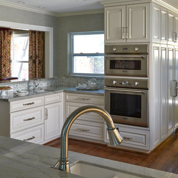 Bright Downtown Kitchen