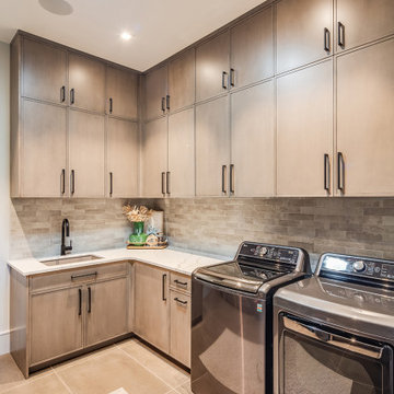 Lake Contemporary at Cliffs Valley