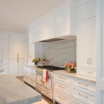 White Bright Kitchen