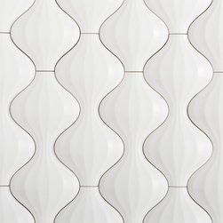 Kaza Lantern in Hello Eternity Gloss - Tile