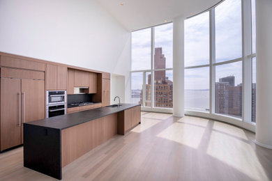 Minimalist kitchen photo in New York