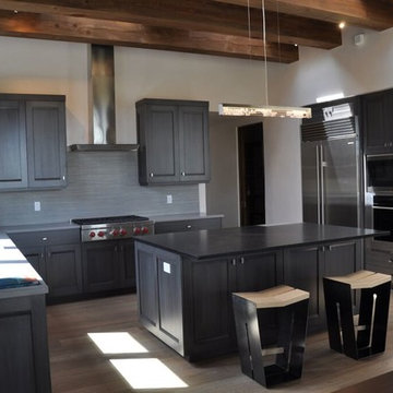 A Modern Style Home (Santa Fe, NM)
