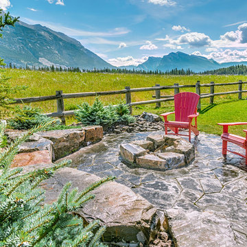 Flagstone Patio with Rock Fire Pit
