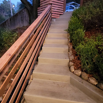 San Anselmo | Concrete Stairs & Custom Designed Wooden Railings
