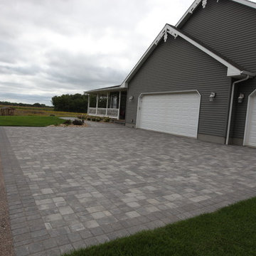 Willow Creek Cobblestone Driveway