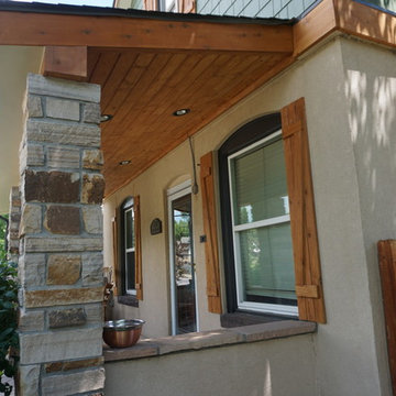 Shake Siding with custom cedar accents