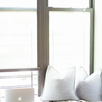 Brooklyn Brownstone Studio - Open Plan Bedroom (Makeover Package)
