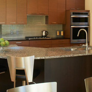 1990s Home Gets Modern Makeover
