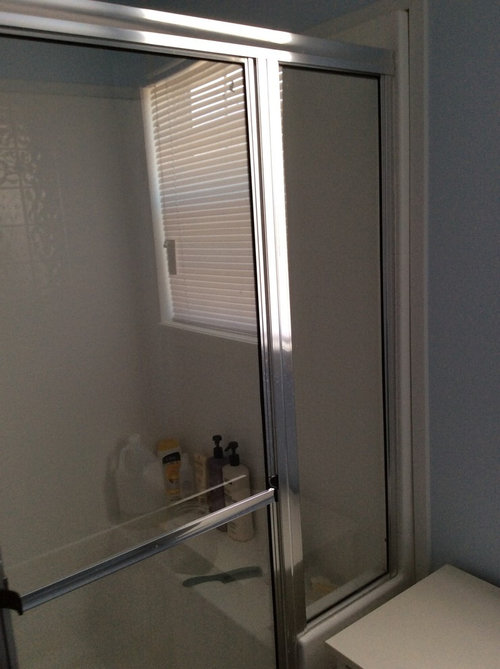 Shower doors replacement
