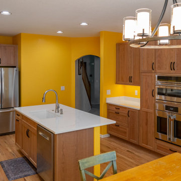 Bright Kitchen Makeover