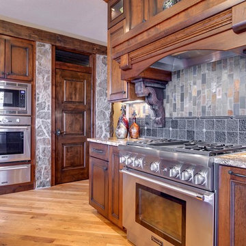 Traditional Tuscan Kitchen