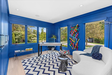 Home office - contemporary home office idea in Detroit