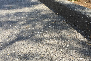 Exposed Aggregate - Driveway