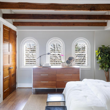 Transitional Row Home in Capitol Hill, Washington, DC
