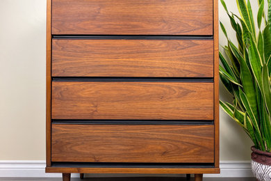 Mid-Century Modern Dixie Walnut 4-Drawer Tall Dresser