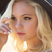 Kelly Jones's photo