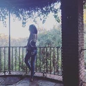 Molly Black's photo