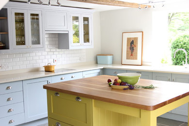 This is an example of a traditional kitchen in Wiltshire.