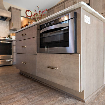 Showplace Edgewater SP Kitchen in Maple Sparrow