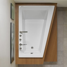 Bathroom - Tub