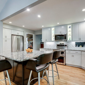 Transitional Black & White Kitchen Annandale, VA