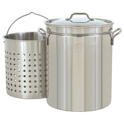 Traditional Stockpots by Bayou Classic