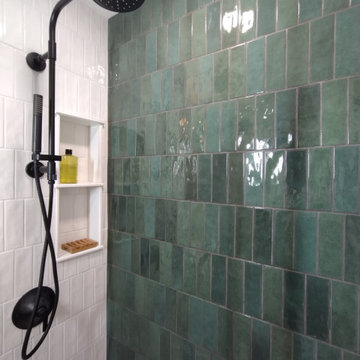 Vibrant Primary Bath