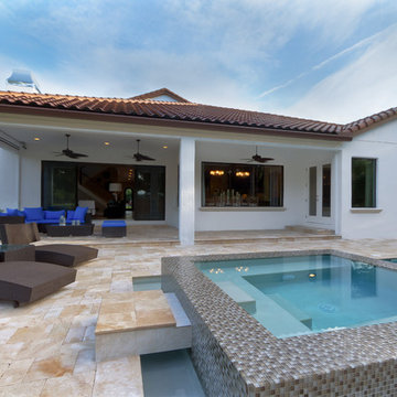 Casa Elegante