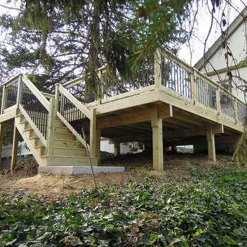 Pressure Treated Deck with Alum Balusters