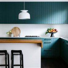 Vertical Panelling: The Coolest Take From Country Kitchens
