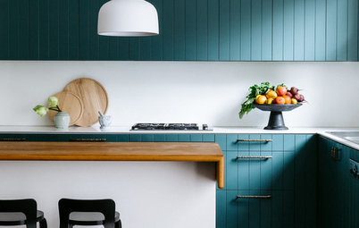 Vertical Panelling in Kitchens Goes From Country to City Cool