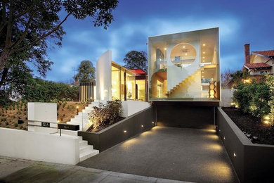 This is an example of a contemporary exterior in Melbourne.