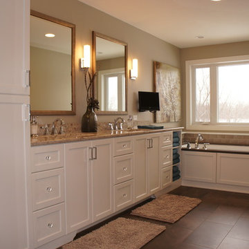 Luxurious Burnsville Master Bath