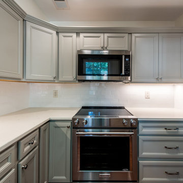 Tiny Arlington Kitchen