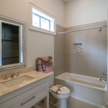 2124 Woodsong Lane