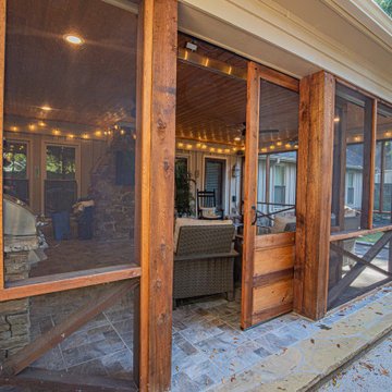 Screened Porch with Outdoor Kitchen
