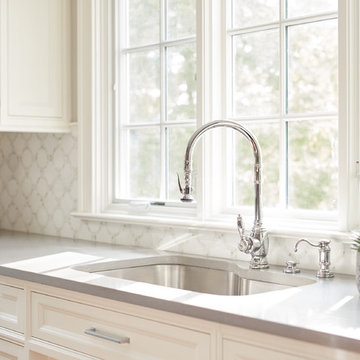 Pebble Caesarstone Quartz (Perimeter Counters)