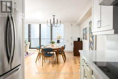Inspiration for an eclectic home design remodel in Toronto