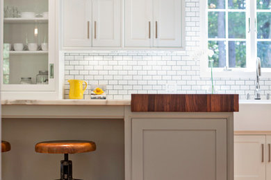 Inspiration for a timeless kitchen remodel in Boston